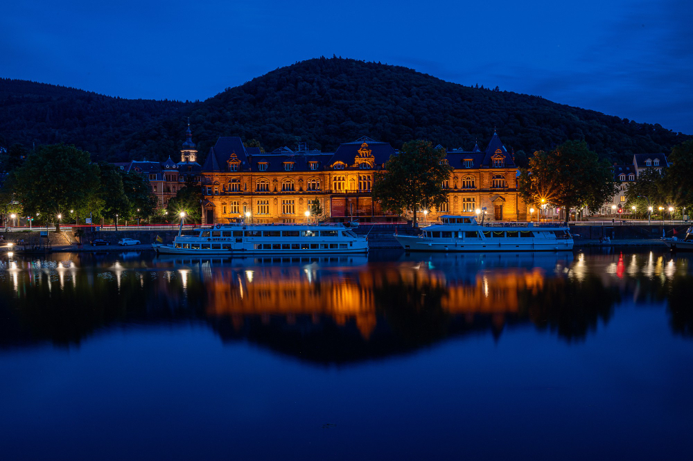 Best Places to Visit After Dark